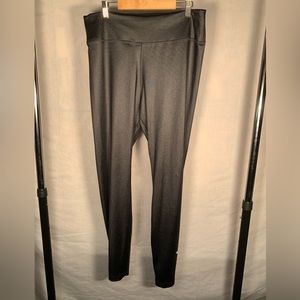 Woman’s XL Nike Leggings with shiny finish